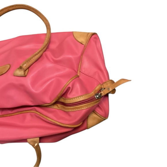 Coachman - Picture 8 of 9